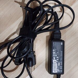 Oem Hp 622435-001 Laptop Charger  smlnskibumco (62)